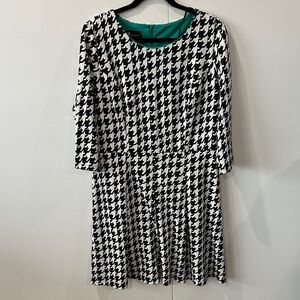 AGB Black and White Houndstooth 3/4 Sleeve Dress